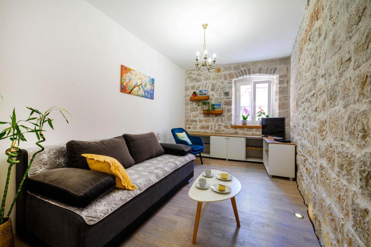 Apartments Festum Szybenik Zewnętrze zdjęcie