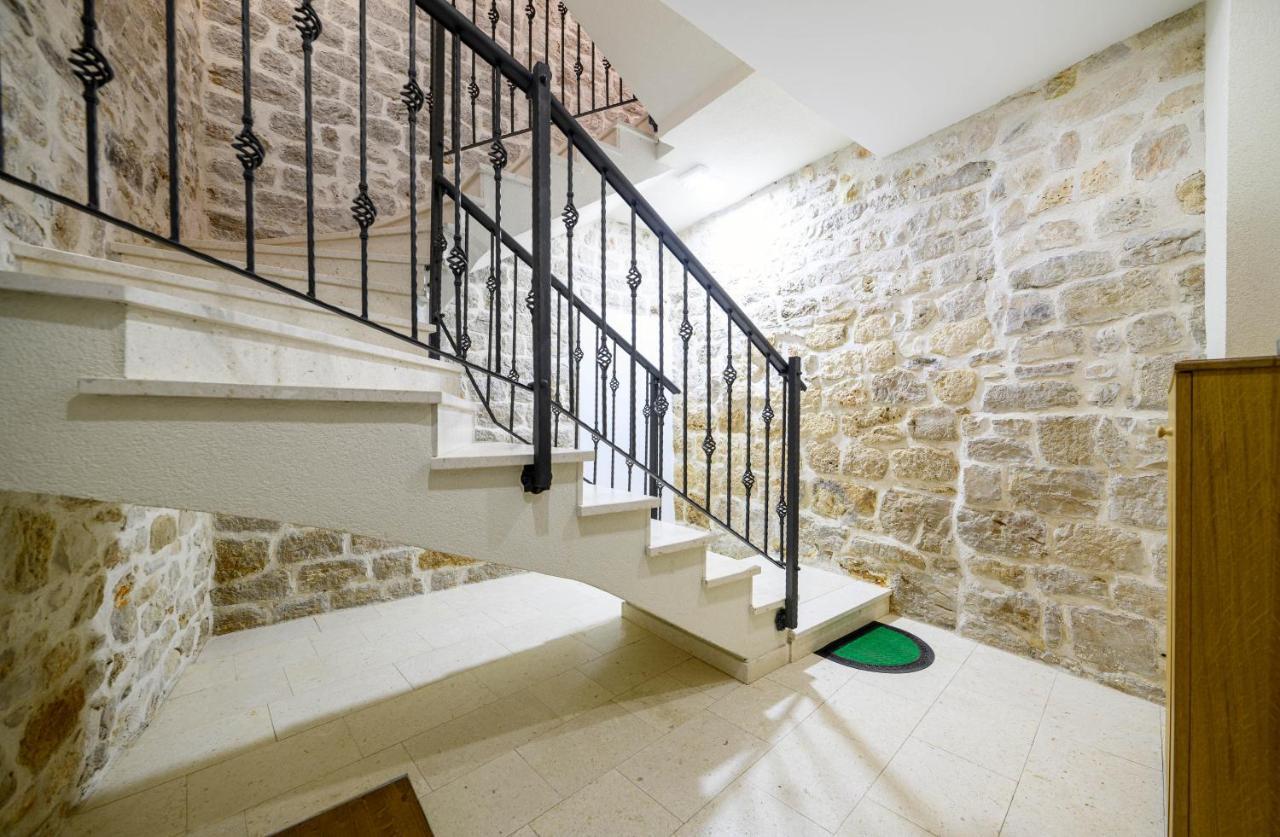 Apartments Festum Szybenik Zewnętrze zdjęcie