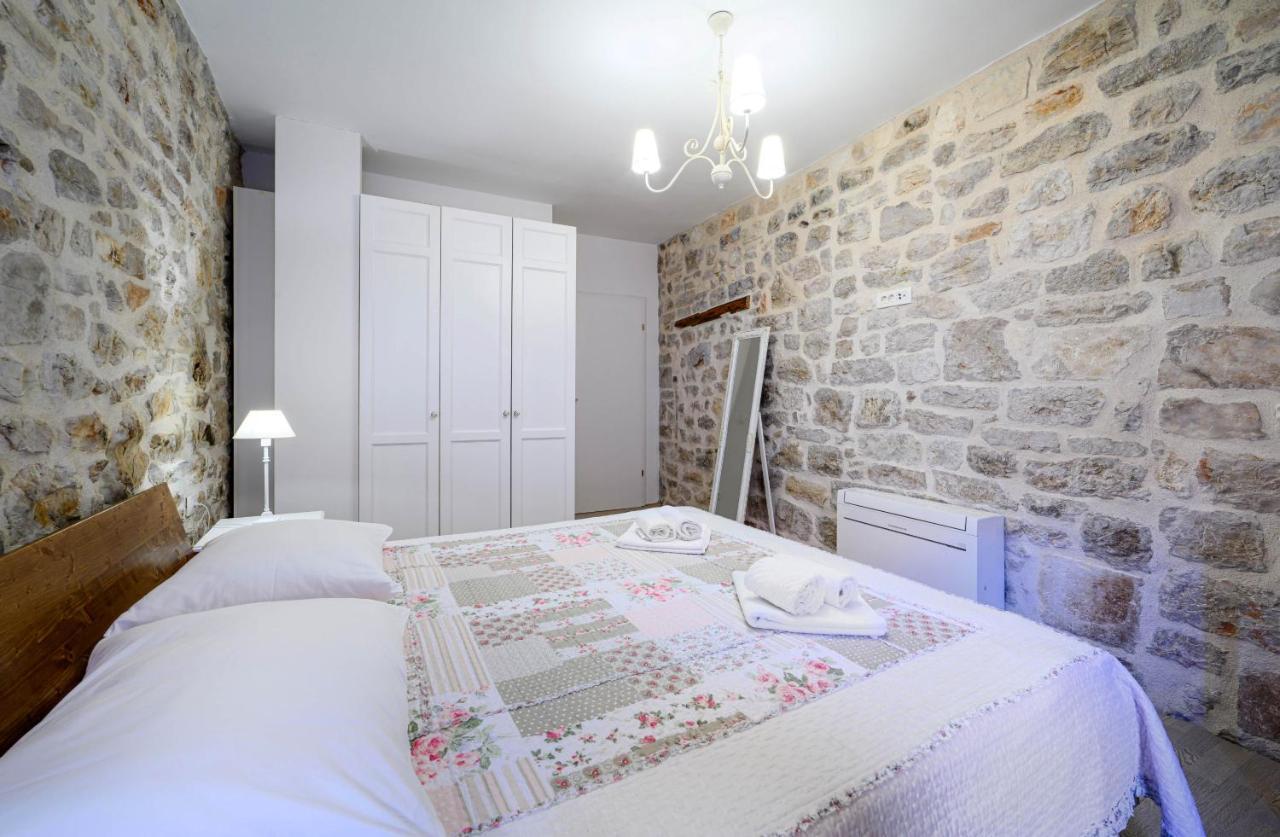 Apartments Festum Szybenik Zewnętrze zdjęcie