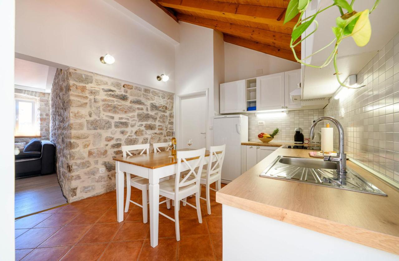 Apartments Festum Szybenik Zewnętrze zdjęcie