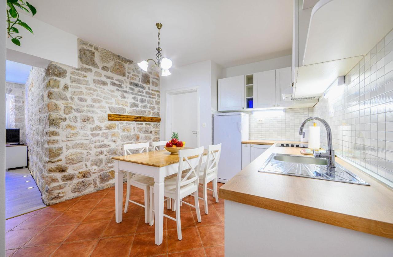 Apartments Festum Szybenik Zewnętrze zdjęcie
